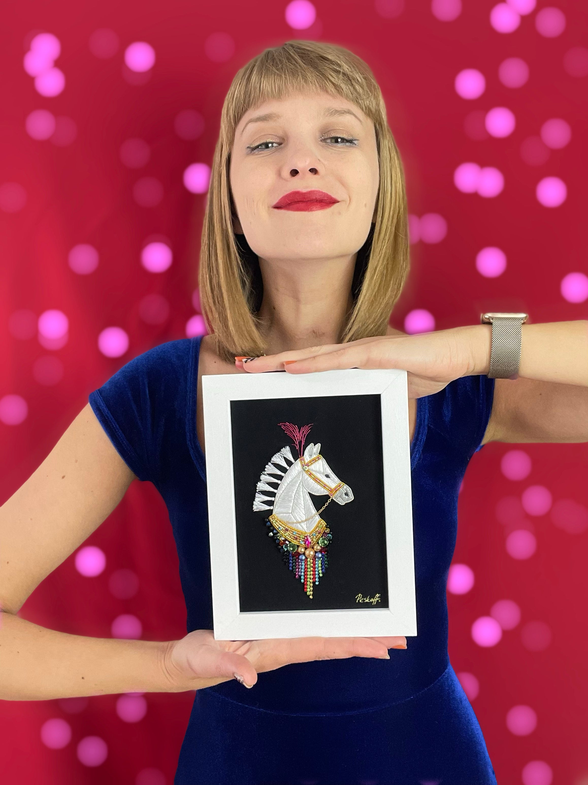 year of horse 2.JPG__PID:082dba94-2f89-460a-b36f-92075583a00f