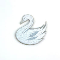 "Swan" - Magnetic pin